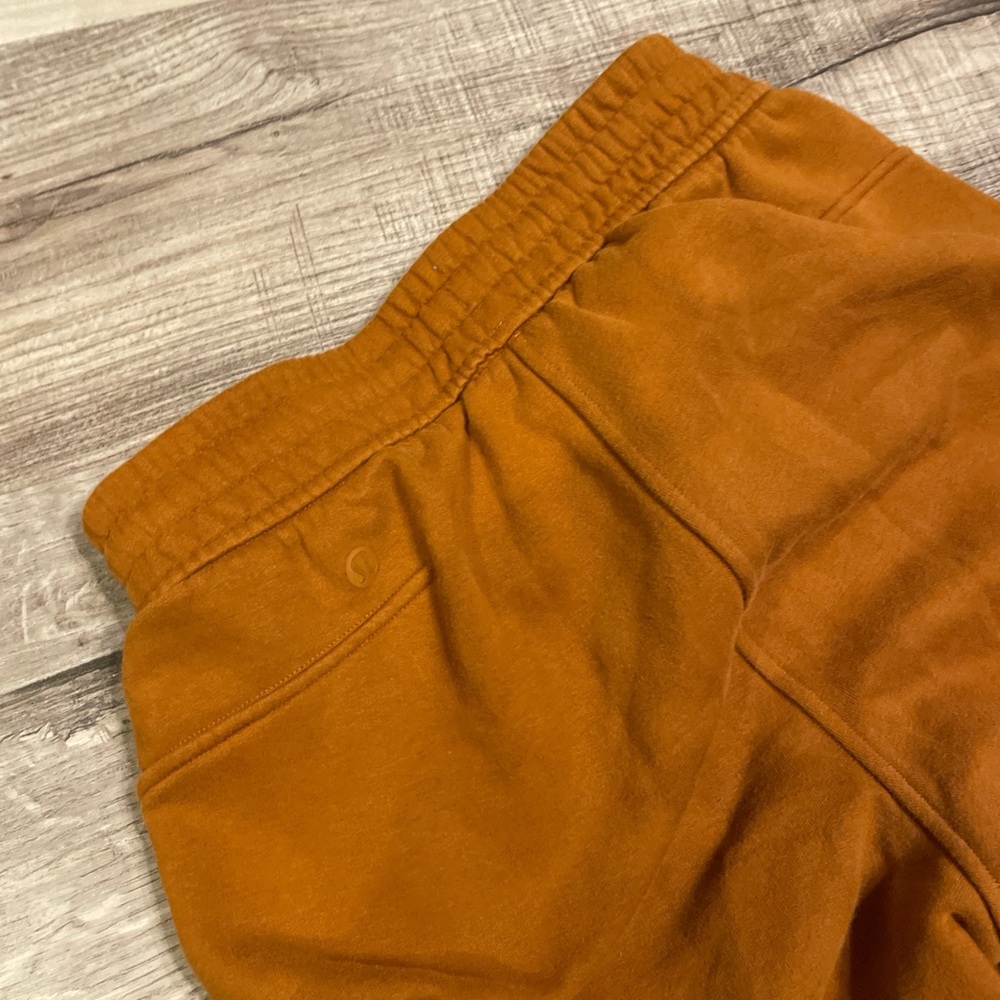 Dark orange lululemon size 2 baggy uncuffed sweatpants - Picture 4 of 4